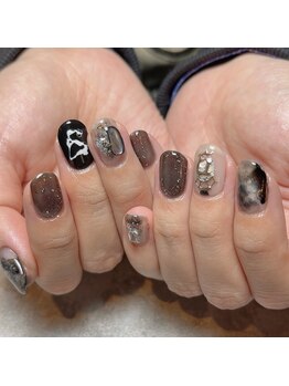 アティックネイルアトリエ(attic nail atelier)/SixTONESネイル