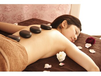 カンコルギセラピー 広島幟町店(KAN)/モムチャン（ボディ）