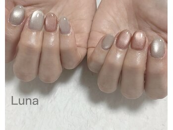 うる艶マグネットネイル