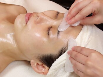 ぷるるりぶーるの写真/乾燥・敏感・季節の変わり目に！お肌のお悩みに徹底アプローチし、シミしわたるみを改善！