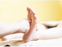 ゆるみ整体みつばちの雰囲気（足ツボはしっかり反射区を刺激し、冷え性・浮腫の改善にも◎）