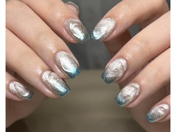 ニアウネイル(niau nail.)/マグネットネイル