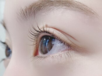 エミーアイラッシュ 大通店(Emii Eyelash)の写真/【自まつげを大切にしたい方におすすめ◎】ダメージを最小限に抑え、自まつげを最大限活かします♪