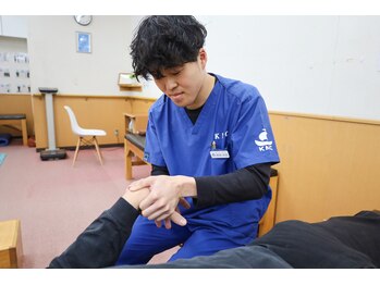 小林整骨院鍼灸院 掛川/手首痛撃退