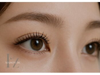 メゾン ド イズ(maison de I'z)/パリジェンヌラッシュリフト