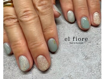 大人ネイル/キレイめネイル