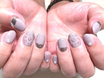 ネイルサロン マハロ 横浜四季の森フォレオ店(Nail Salon Mahalo)/ミラー＆レオパード