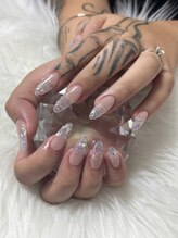 アローナ(Alona)/