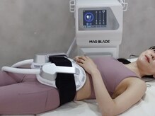 インディバサロン プリーレの雰囲気（寝るだけ座るだけで筋トレできるマシン導入！ファムケア◎）