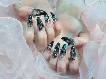 ベリッシモォセンスアーレ/黒グラデ[大久保/新宿]