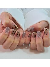 アマダネイル(amadanail)/ショートネイル