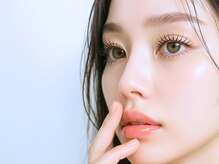 豊富なデザインで理想のお目元へ