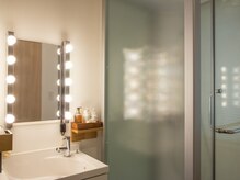サヤン サリ スパ(Sayang Sari Spa)の雰囲気（バスroom*スッキリした状態でご帰宅頂けます◎施術後ドリンクも*）