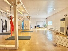 プラムツリーの雰囲気（広々としたピラティススタジオ店内風景！）