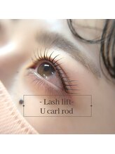 アリュール(ALLURE)/Lash lift -U carl rod-