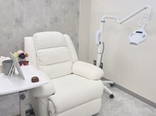 ホワイトニングラウンジ 横須賀店(ホワイトニングlounge)