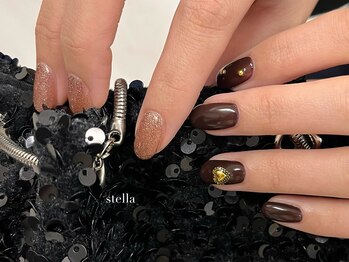 brown nail