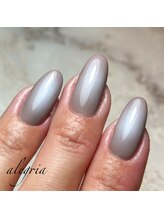 アレグリア(alegria)/グレージュネイル