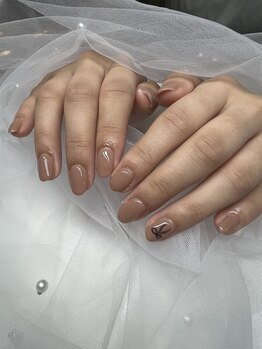 カーティシー(COURTESY)/ワンカラー