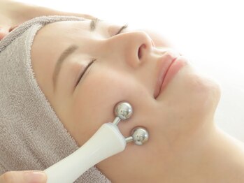 アイリープ(eyeleap)の写真/【最近老けたかも】と感じたら内側から細胞ケア！眠っていたハリ・ツヤをピーンと呼び覚ます♪ハリ艶UP！