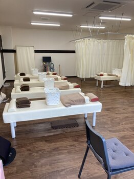 三郷南口整骨院/清潔感のある院内