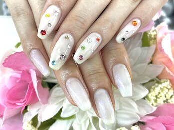 ディーネイル 四条烏丸(D-nail)/【山田】キラキラカラーストーン