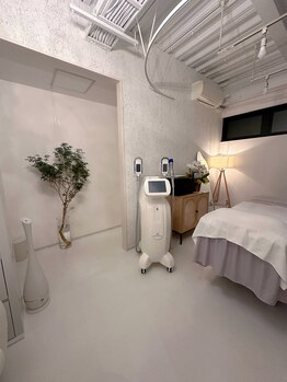 サロンドプレマージュ(Salon de Premage)/