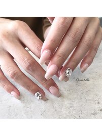 Vカットビジューネイル