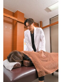 ファミリア整体院/ 腰痛解消★整体