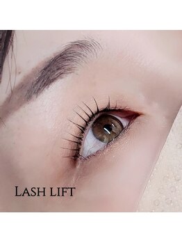 アイラッシュサロン カルモ(eye lash salon calmo)/ダメージレスパーマ 一重さん