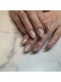 ハニービー(Honey Bee) 綺麗めニュアンスネイル
