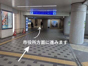 ヘッドミント 静岡店/市役所.葵区役所方面に進みます