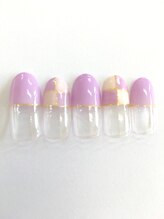 アマービレ(Amabile)/ブロッキングネイル￥8980