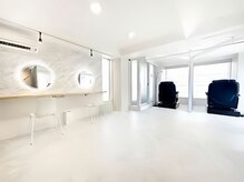 ロレインブロウ 横浜関内店