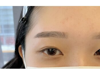 ダフネ(DAFNE)/ほぼノーメイクの綺麗眉