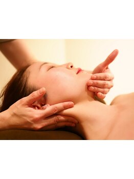 首・肩のつらさを改善したい