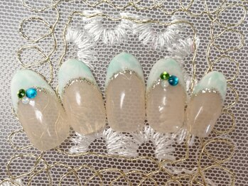 リラ(RIRA)/定額8300円コース