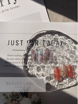 ビューティー ラボ 武庫之荘店(Beauty labo)の写真/シンプル派さん必見◎[ワンカラー¥4000/グラデーション¥4000/シンプルコース¥4500](新規オフ込)