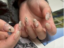 アース コアフュールボーテ 富山婦中店(EARTH coiffure beaute)/ヌーディーストーンネイル￥9500