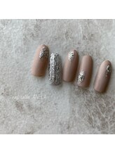 アネラ(ANELA)/ニュアンスネイル