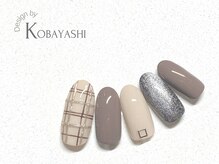 ネイルサロン マリキータ(MARIQUITA)/グレ-ジュ×ベ-ジュチェックNAIL