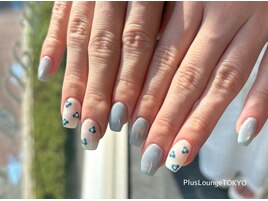 くすみブルー×お花ネイル♪