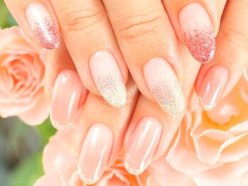 ネイルアンドまつげエクステ専門サロン スリー(THREE)/大人ネイル