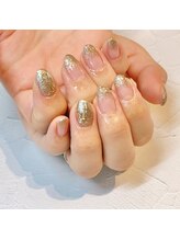 エムネイル(Ｍ)/ブラウンのラメで秋らしく♪