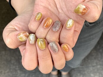 ア―ジュポシェフリル 天神西通り店(age poche Frill)/ニュアンスネイル