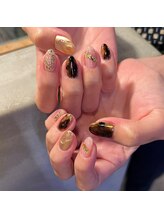 リルム(Relum)/ゴールドニュアンスネイル♪