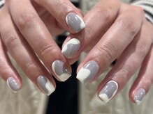 シー(She)/うねうねアート