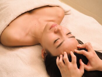 エイチ ツーオー上本町の写真/【術後実感◎頭・顔・心全部スッキリ】SAKURAヘッドスパ+小顔リンパ70分¥19800→4950