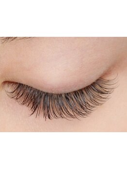 モテ可愛な目元にしたい