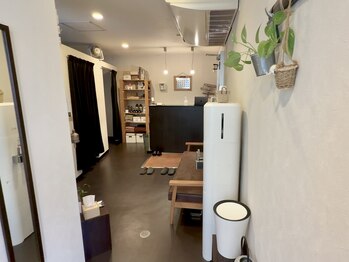 整体家 シン(Shin)/待合スペース